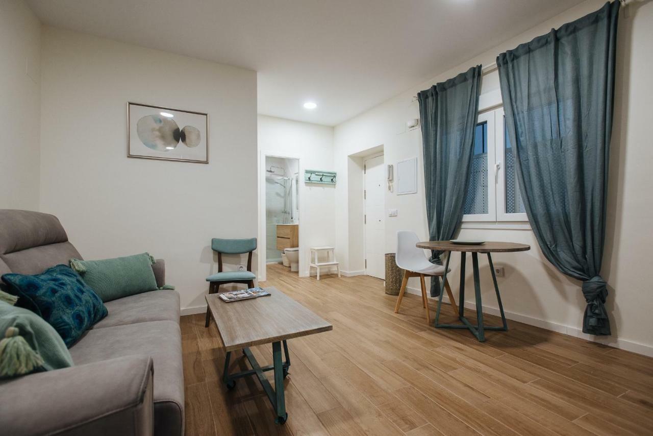 Apartamento Aitana, Vistas Iglesia Magdalena Desde Azotea Sevilla Dış mekan fotoğraf