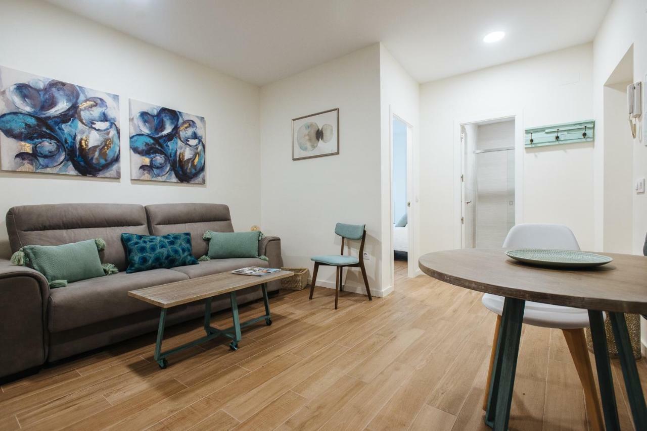 Apartamento Aitana, Vistas Iglesia Magdalena Desde Azotea Sevilla Dış mekan fotoğraf