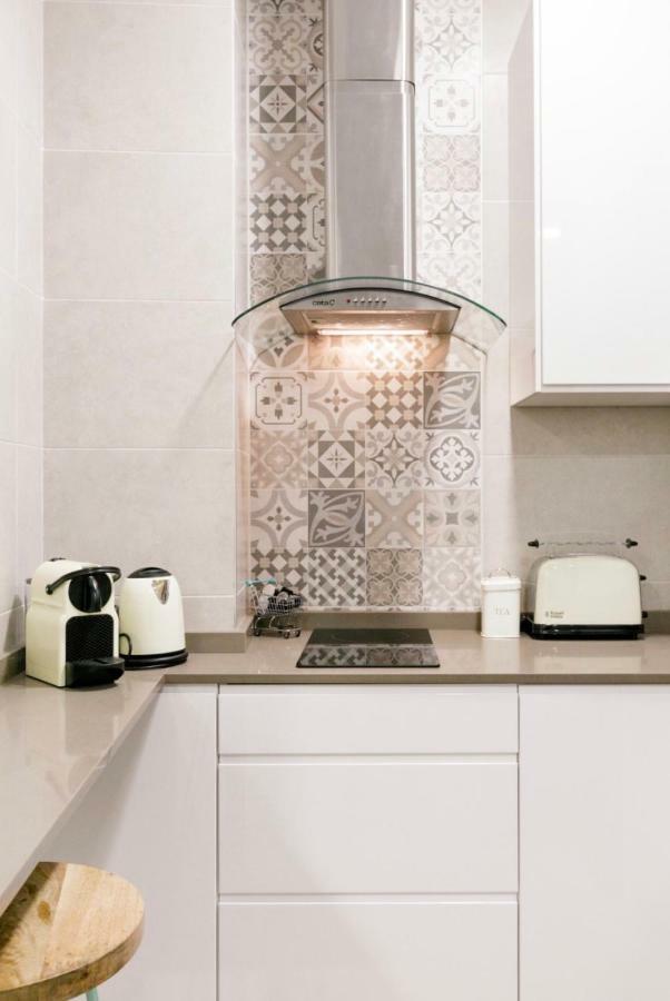 Apartamento Aitana, Vistas Iglesia Magdalena Desde Azotea Sevilla Dış mekan fotoğraf