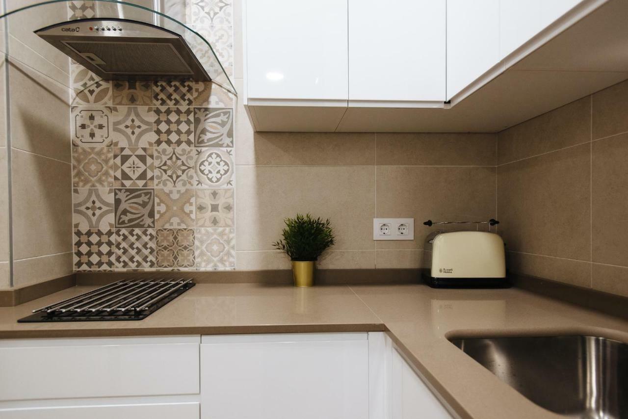 Apartamento Aitana, Vistas Iglesia Magdalena Desde Azotea Sevilla Dış mekan fotoğraf